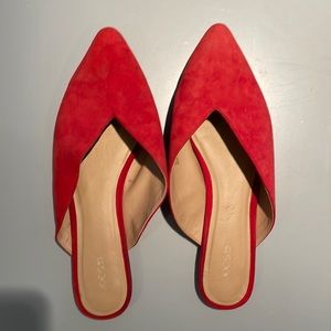 Joe’s red faux suede slides